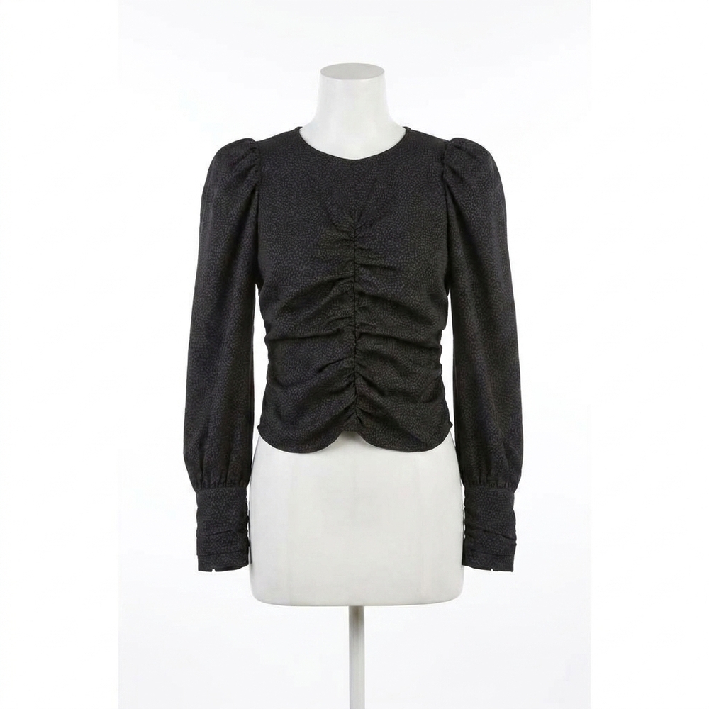NEW ASTR magdalene ruched front top in black